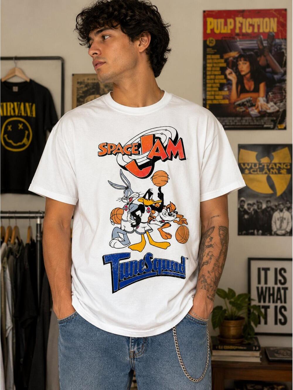 Space Jam Tune Squad Graphic Tee Bugs Bunny Daffy Duck Taz Large